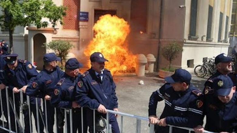 Protesta e 29 tetorit/ PD do të bllokojë rrugët në disa akse të vendit