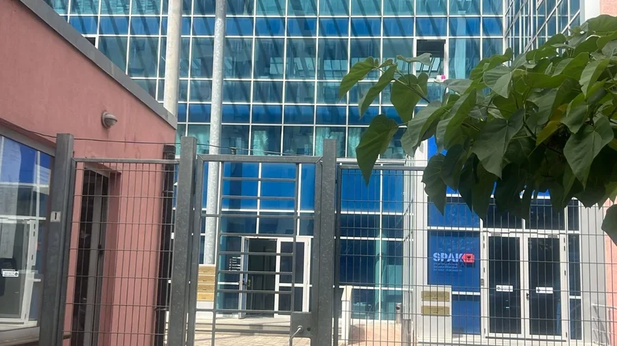 SPAK për të tjerët dhe SKAP për veten. SPAK i jep tenderin Albascan…