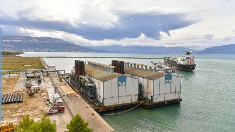 Dhjetra miliona euro të shpenzuara pa përfituar energji, ndizen dy anijet TEC-e në Vlorë