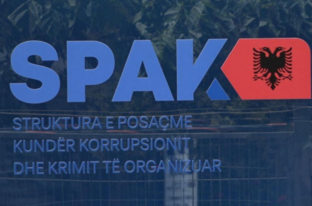 Dy kërcënime për jetën e familjarëve të dy prokurorëve të SPAK-ut! Garda çoi qen anti-eksploziv…