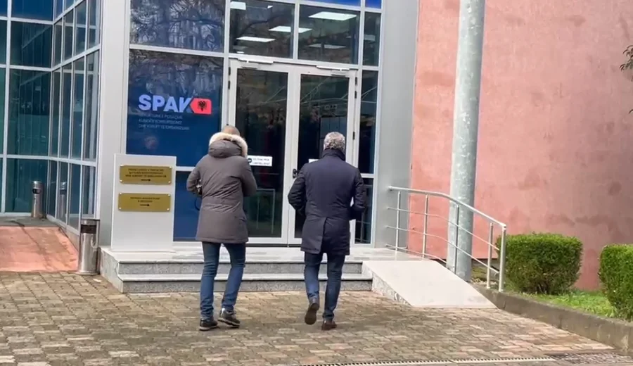 U paraqit në SPAK, Bardh Spahia merret i pandehur për shpërdorim detyre