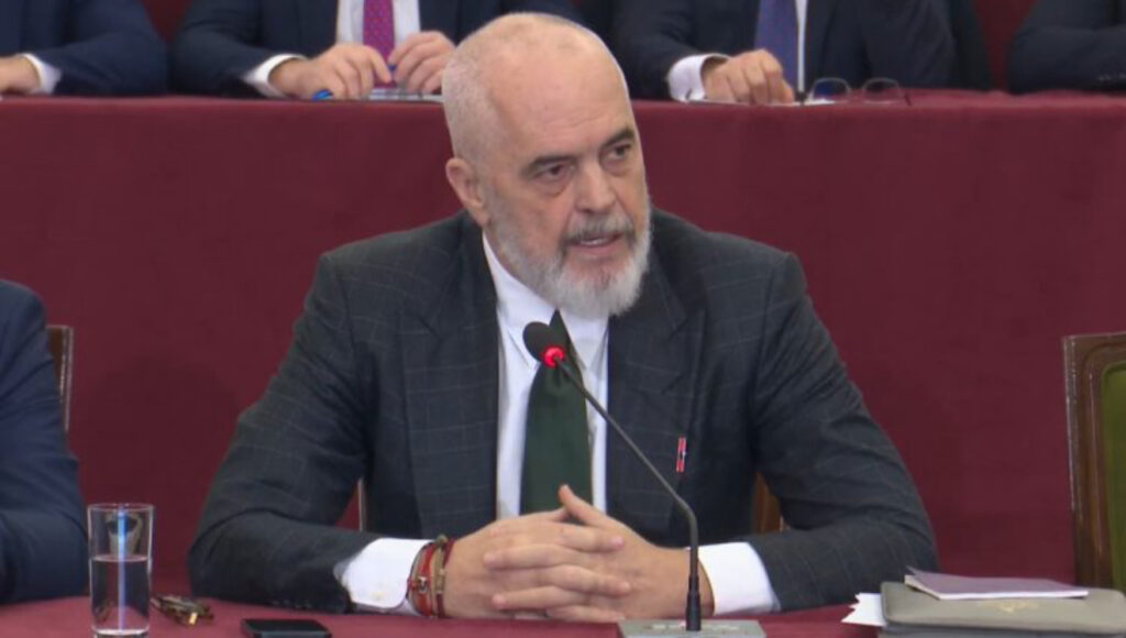 Edi Rama: SPAK mos të bëjë gabim të marrë telefonin tim