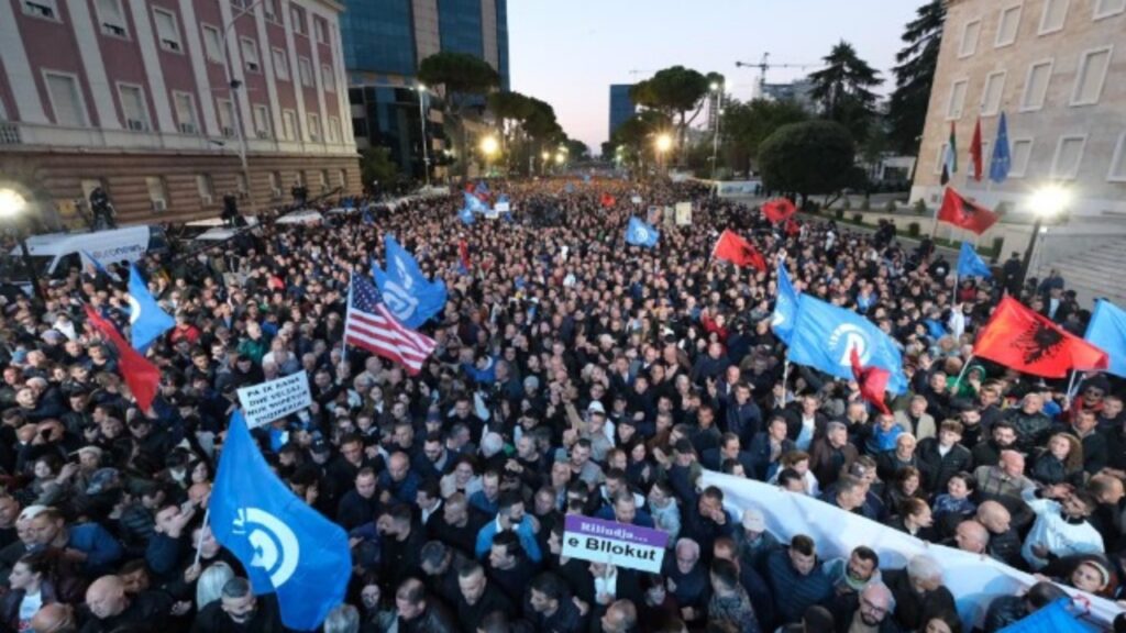 Rikthehen fjalimet, çfarë pritet të ndodhë sot në protestën e opozitës para Kryeministrisë