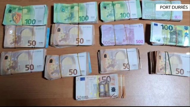 Në katër ditë, në portin e Durrësit janë sekuestruar 333 mijë euro, të cilat dyshohet me burim krimin. Ditën e sotme janë sekuestruar rreth 110 mijë euro në një furgon mallrash